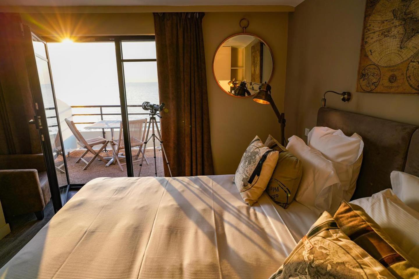 Le Paquebot Hotel วิลเลอร์วิลล์ ภายนอก รูปภาพ
